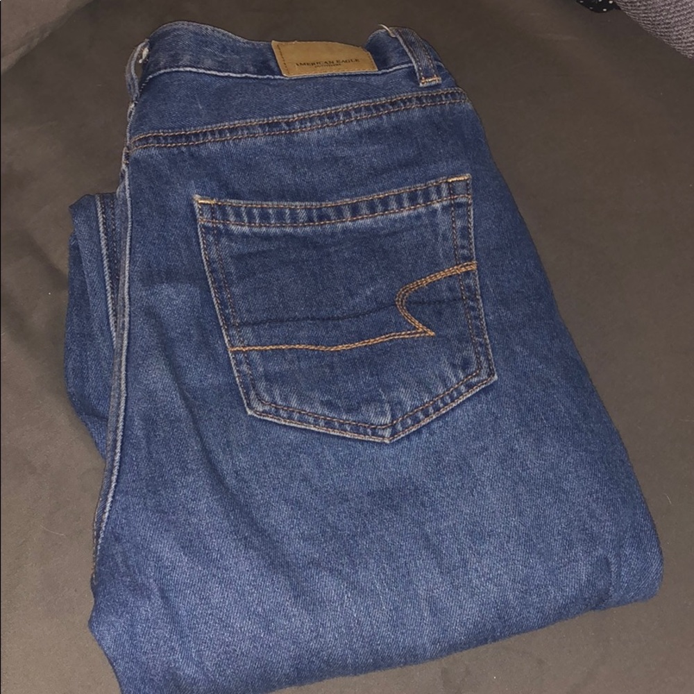 blue american eagle mom jeans